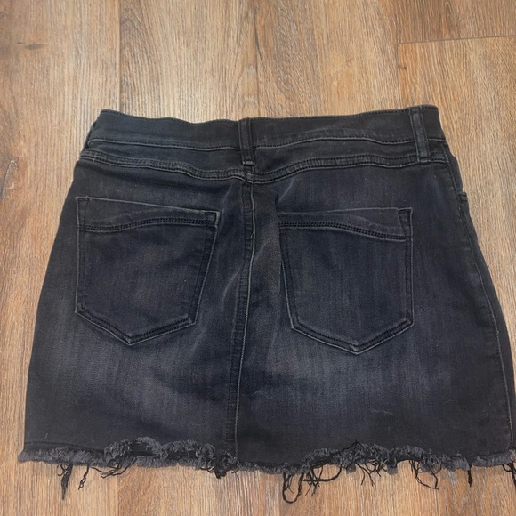 Express mini skirt - Picture 2 of 2